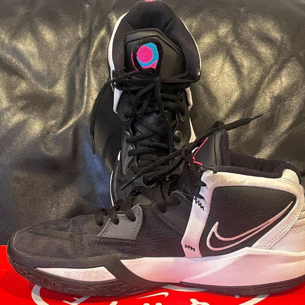 Nike Kyrie Infinity South Beach Size 8